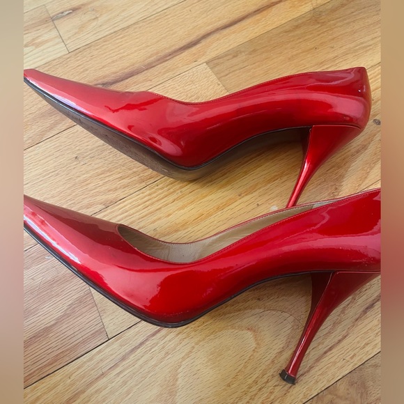 Stuart weitzman candy apple red pumps - Picture 5 of 5
